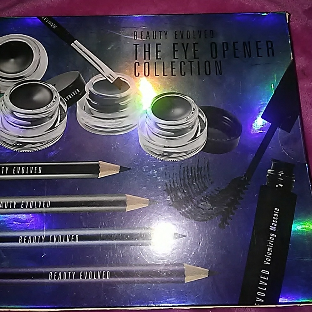 EYELINER COLLECTION